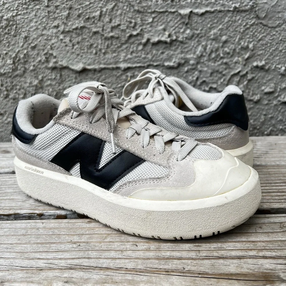New Balance Shoes Women Size 6.5 Men Size 5 CT302 White (Beige) Suede Platform